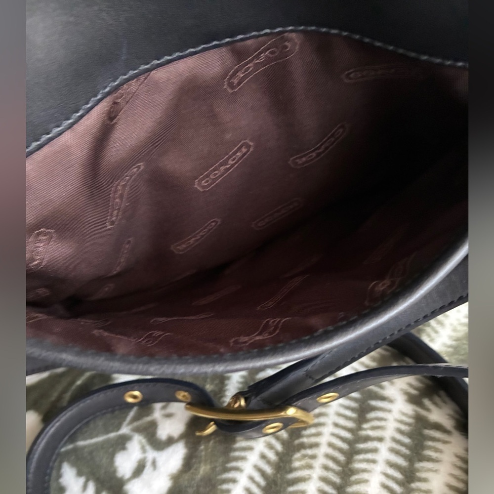 COACH Vintage Legacy Bag, Coach Crossbody Bag. - Picture 3 of 16
